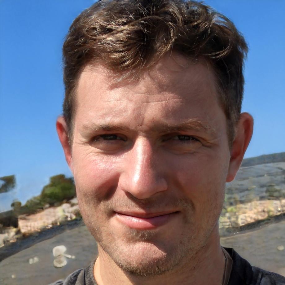 Retrato profissional de Teodoro Vasconcelos